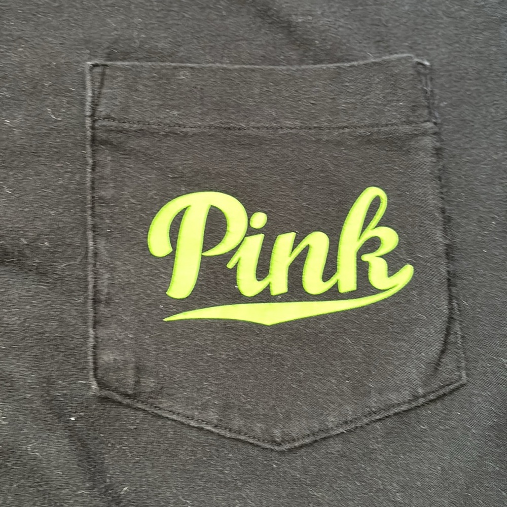 PINK - Picture 2 of 4